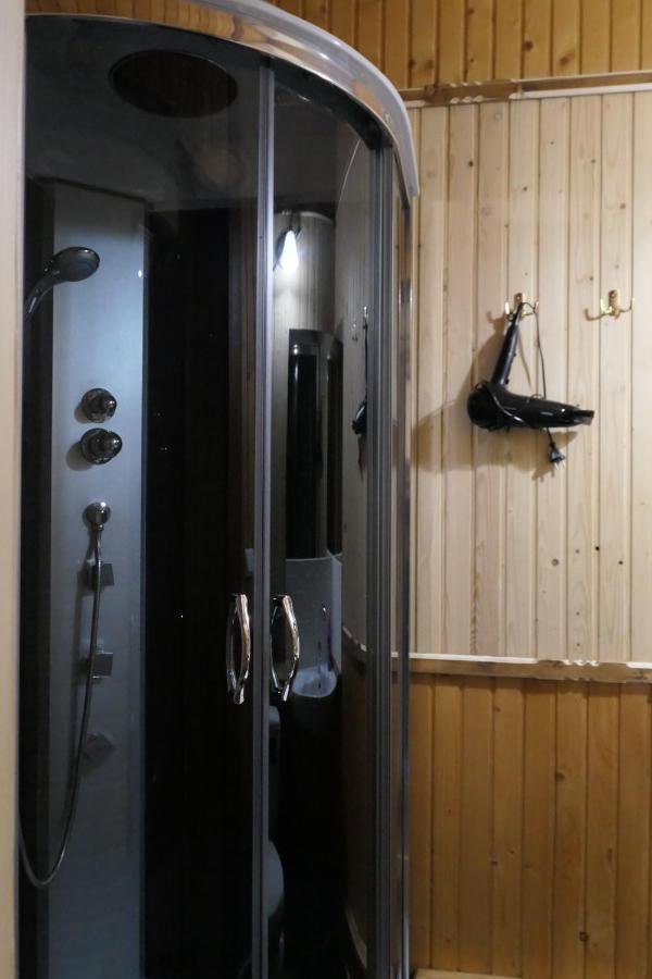 Voyage Hotel Tatariv Buitenkant foto