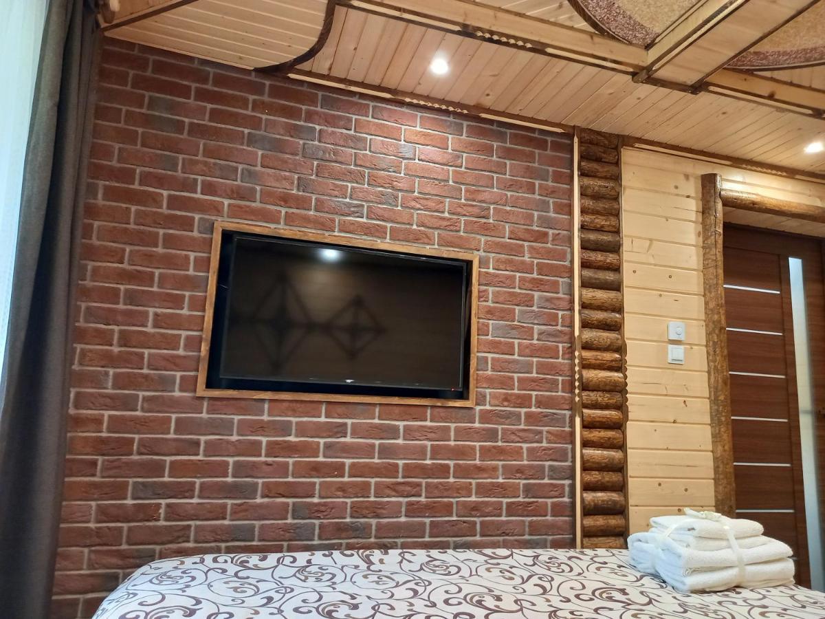 Voyage Hotel Tatariv Buitenkant foto